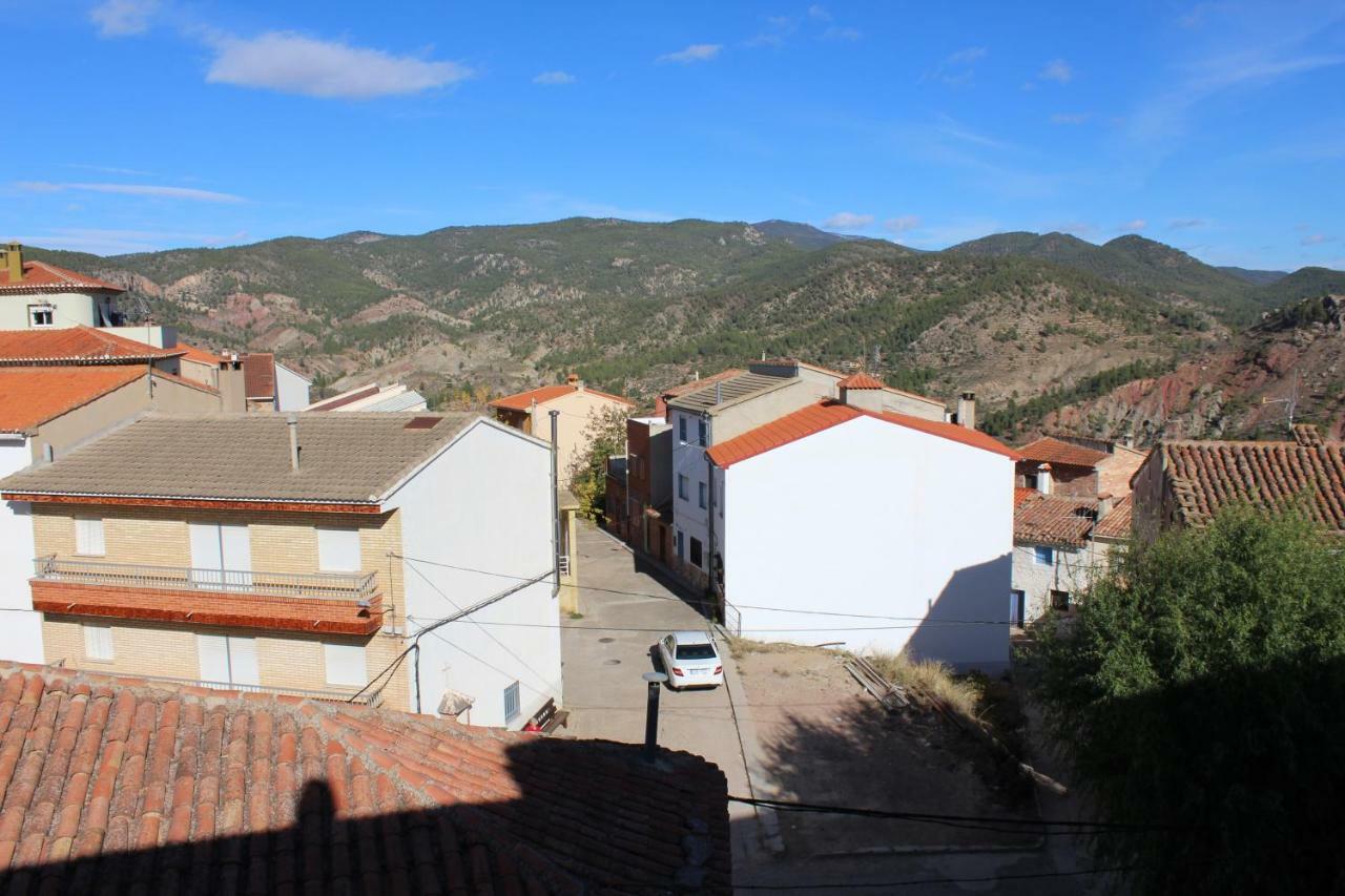 Posada Manolon Santa Cruz de Moya Exteriör bild